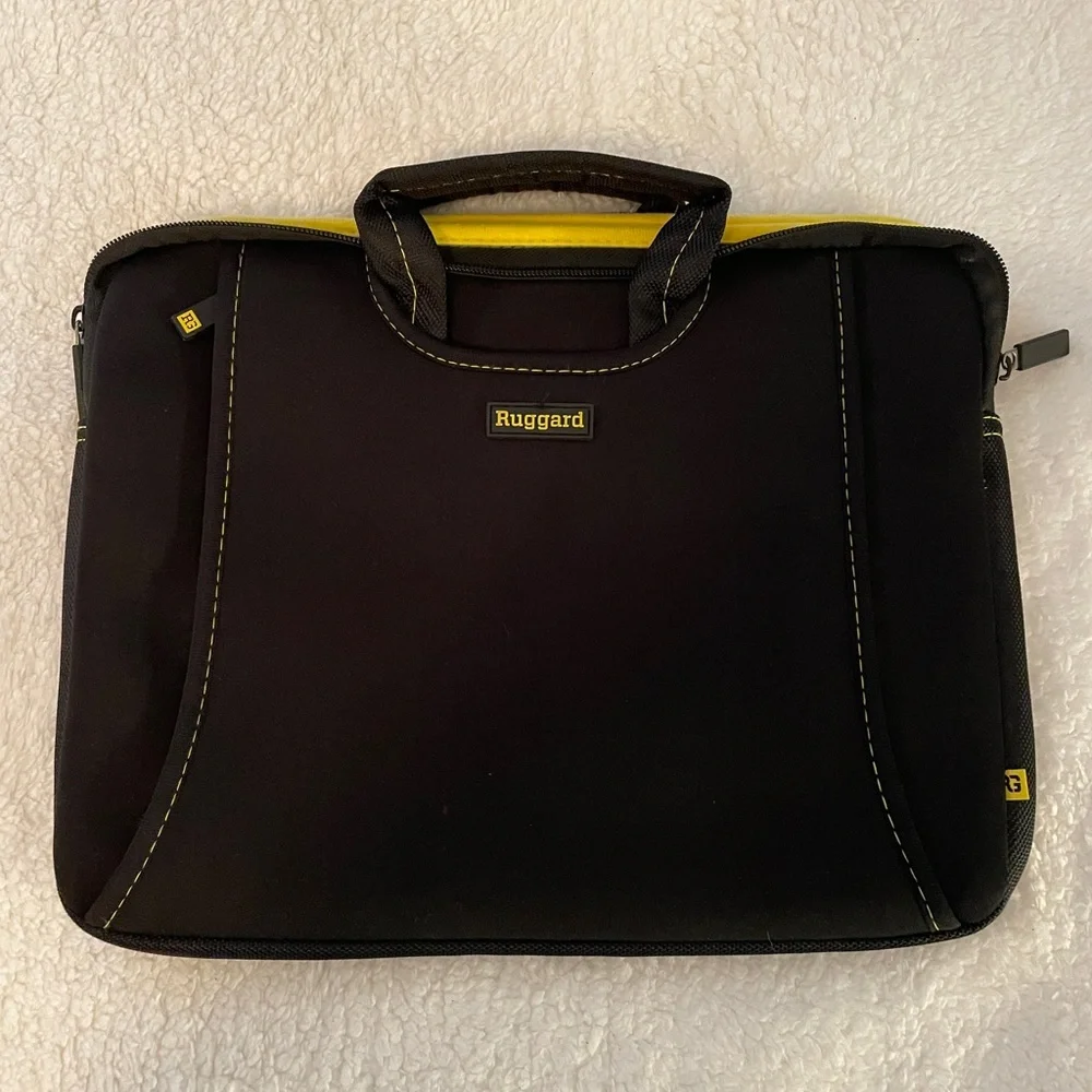 Rugged 13” laptop case with handles